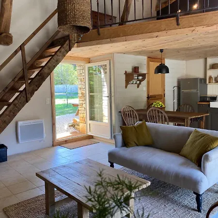 Dordogne Perigord * Hautefort